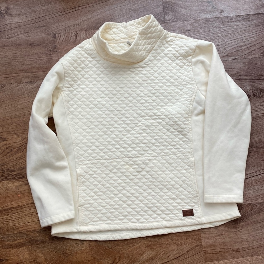 L.L,Bean women’s cream quilted funnel neck cotton top size large